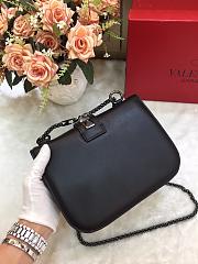 VALENTINO SMALL GLAM ROCK BAG FULL BLACK SIZE 21 CM - 2