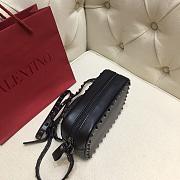 VALENTINO GARAVANI ROCKSTUD CAMERA BAG FULL BLACK SIZE 18 CM - 3