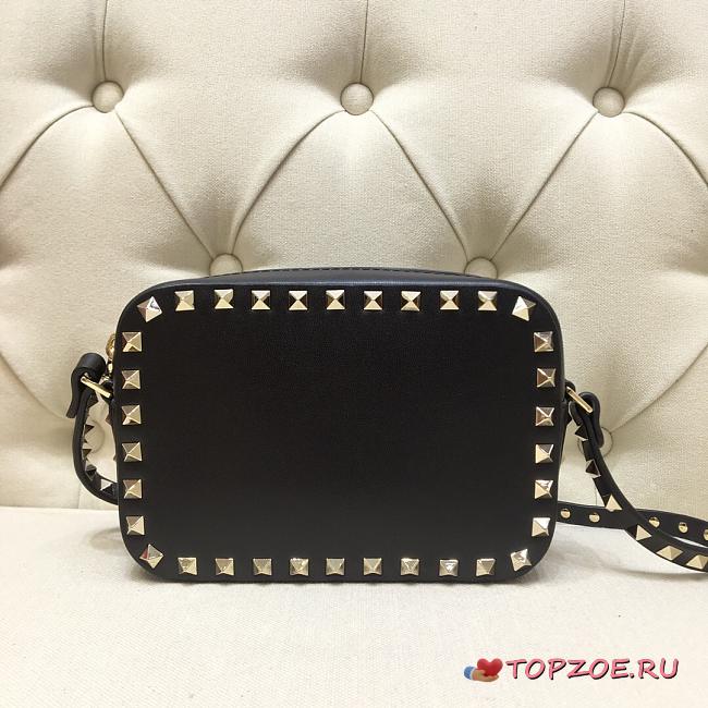 VALENTINO GARAVANI ROCKSTUD CAMERA BAG BLACK SIZE 18 CM - 1