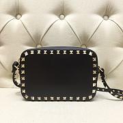 VALENTINO GARAVANI ROCKSTUD CAMERA BAG BLACK SIZE 18 CM - 1
