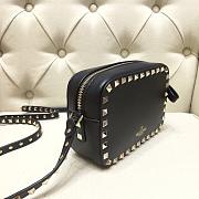 VALENTINO GARAVANI ROCKSTUD CAMERA BAG BLACK SIZE 18 CM - 6