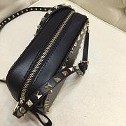 VALENTINO GARAVANI ROCKSTUD CAMERA BAG BLACK SIZE 18 CM - 3