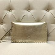 VALENTINO ROCKSTUD CLUTCH GOLD SIZE 28 CM - 1