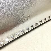 VALENTINO ROCKSTUD CLUTCH SILVER SIZE 28 CM - 2