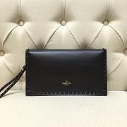 VALENTINO ROCKSTUD CLUTCH FULL BLACK SIZE 28 CM - 1