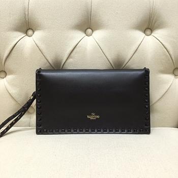 VALENTINO ROCKSTUD CLUTCH FULL BLACK SIZE 28 CM