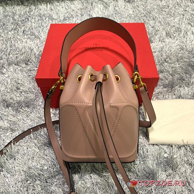 VALENTINO V LOGO LEATHER BUCKET BAG DARK BEIGE SIZE 15 CM - 1