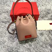 VALENTINO V LOGO LEATHER BUCKET BAG DARK BEIGE SIZE 15 CM - 2