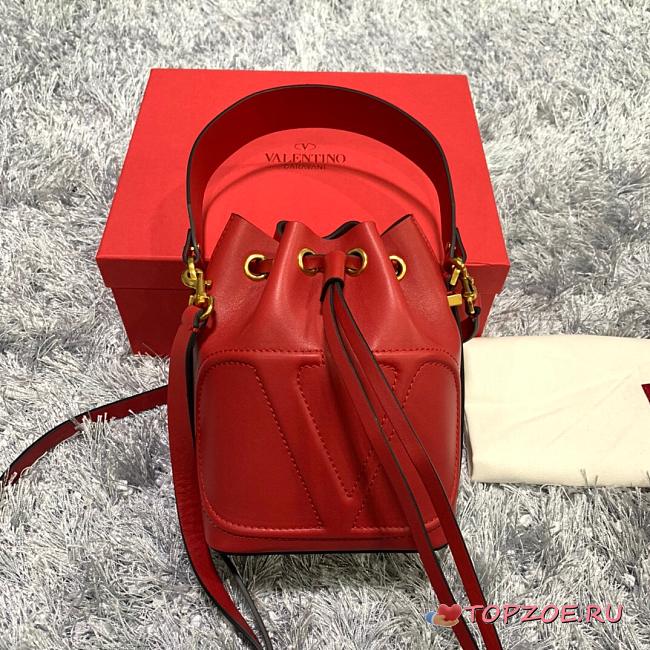 MVALENTINO V LOGO LEATHER BUCKET BAG RED SIZE 15 CM - 1