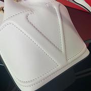 VALENTINO V LOGO LEATHER BUCKET BAG WHITE SIZE 15 CM - 3