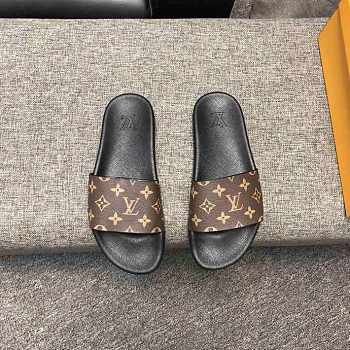 LV SANDALS 002