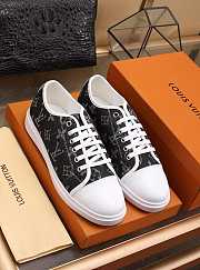 LV SNEAKER 003 - 1