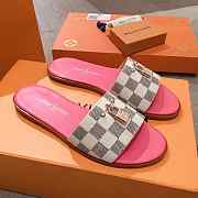 LV SLIPPERS 001 - 2