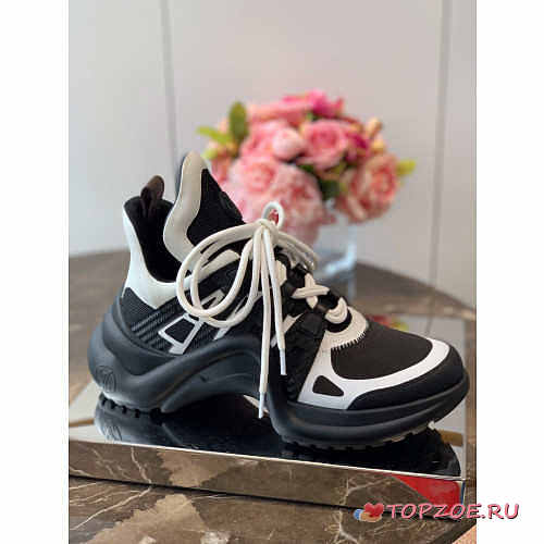 LV SNEAKER 022 - 1