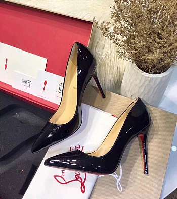 CHRISTINA LOUBOUTIN PIGALLE VERNIS HEELS CL-05