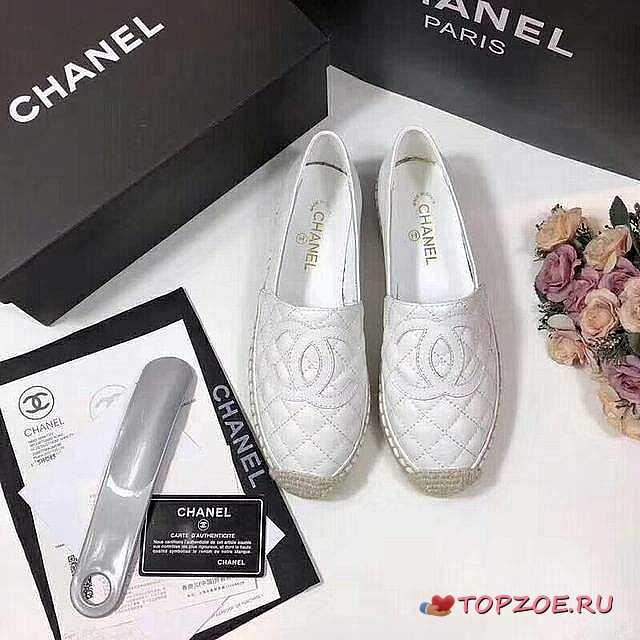 CHANEL LAMBSKIN FLAT WHITE C-01 - 1