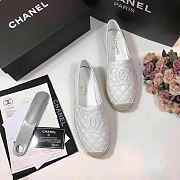 CHANEL LAMBSKIN FLAT WHITE C-01 - 5