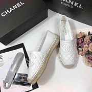 CHANEL LAMBSKIN FLAT WHITE C-01 - 4
