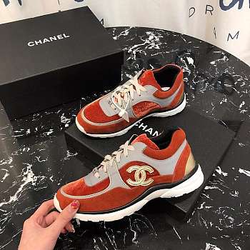 CHANEL SNEAKER 013