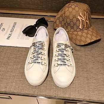 DIOR WHITE CANVAS SNEAKERS D-04