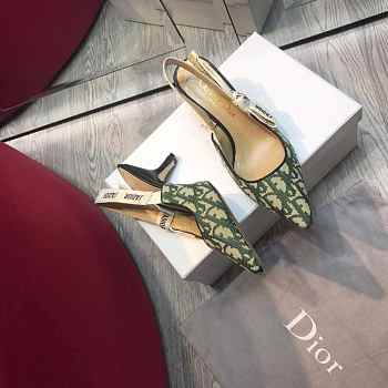 DIOR 19SS CD GREEN MID HEEL D-10