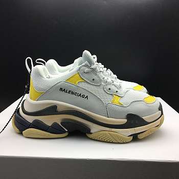 BALENCIAGA TRIPE-S B-22