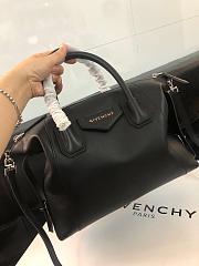 GIVENCHY SMALL ANTIGONA SOFT IN SMOOTH LEATHER BLACK BB50F3 SIZE 30 CM - 2