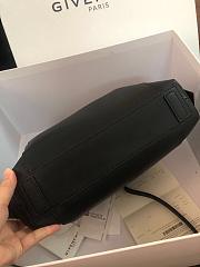 GIVENCHY SMALL ANTIGONA SOFT IN SMOOTH LEATHER BLACK BB50F3 SIZE 30 CM - 3