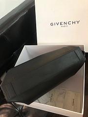 GIVENCHY MEDIUM ANTIGONA SOFT BAG IN SMOOTH LEATHER BLACK BB50F2 SIZE 45 CM - 4