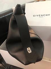 GIVENCHY MEDIUM ANTIGONA SOFT BAG IN SMOOTH LEATHER BLACK BB50F2 SIZE 45 CM - 5