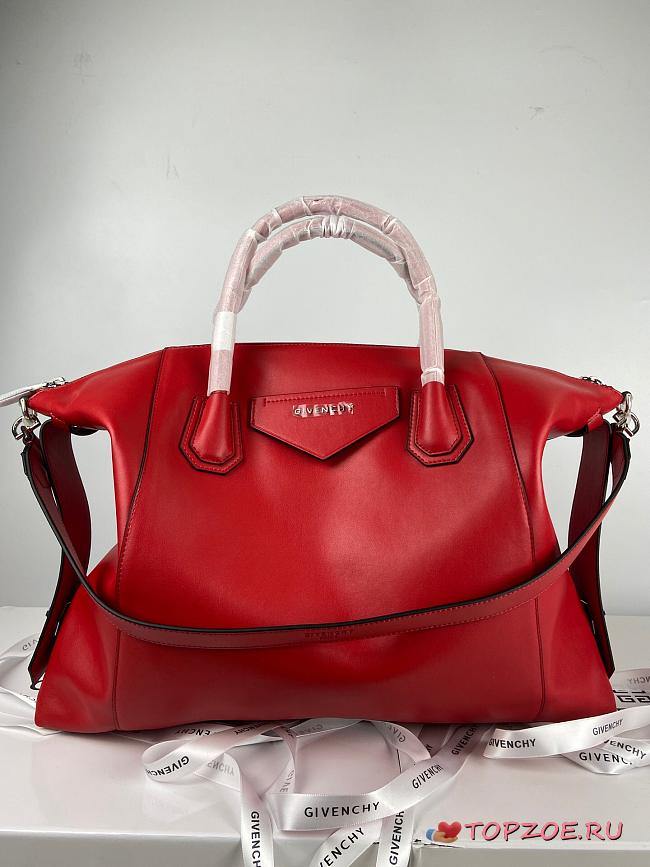 GIVENCHY MEDIUM ANTIGONA SOFT BAG IN SMOOTH LEATHER RED BB50F2 SIZE 45 CM - 1