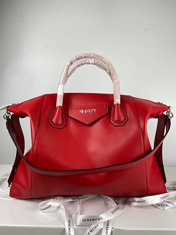 GIVENCHY MEDIUM ANTIGONA SOFT BAG IN SMOOTH LEATHER RED BB50F2 SIZE 45 CM