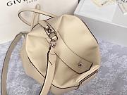 GIVENCHY MEDIUM ANTIGONA SOFT BAG IN SMOOTH LEATHER CREAM BB50F2 SIZE 45 CM - 2