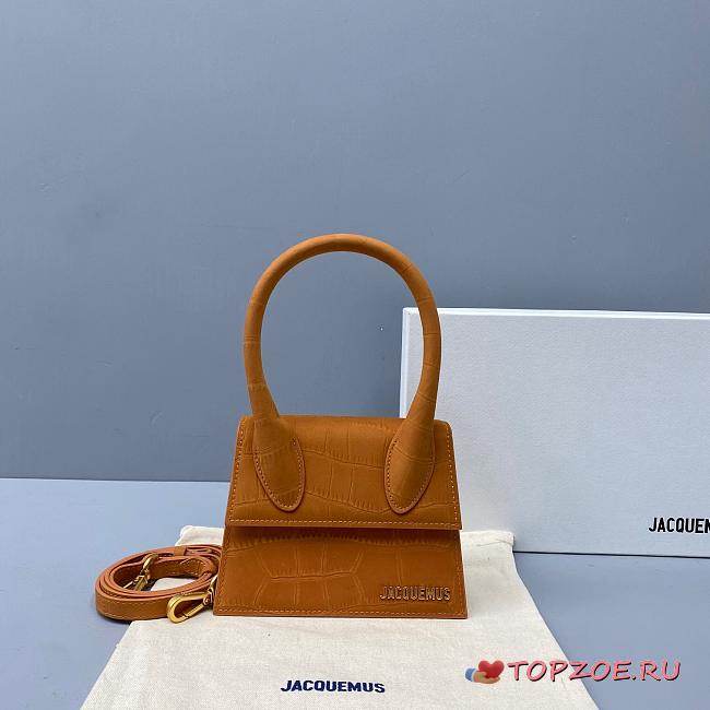 JACQUEMUS CHIQUITO MOYEN CROCODILE PATTERN CARAMEL 213BA02 SIZE 18 CM - 1