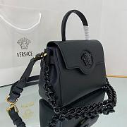 VERSACE LA MEDUSA MEDIUM HANDBAG BLACK DBFI039 SIZE 25 CM - 4