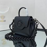 VERSACE LA MEDUSA SMALL HANDBAG BLACK DBFI040 SIZE 20 CM - 4