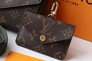 LV FÉLICIE KHAKI GREEN STRAP & GO M80091 17 CM - 2