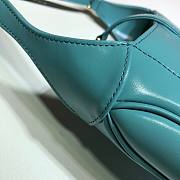 GUCCI JACKIE 1961 MINI SHOULDER BAG LIGHT BLUE 637091 SIZE 19 CM - 3