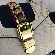 GUCCI SYLVIE MINI HANDLE CHAIN BAG WHITE 470270 SIZE 20 CM - 2