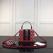GUCCI SYLVIE MINI HANDLE CHAIN BAG RED 470270 SIZE 20 CM - 6