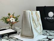 CHANEL DEAUVILLE TOTE BAG WHITE 34 CM - 4
