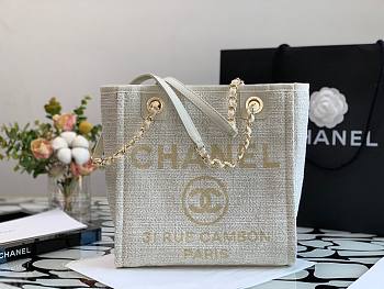 CHANEL DEAUVILLE TOTE BAG WHITE 28 CM