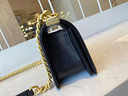 CHANEL SMALL BOY HANDBAG BLACK & GOLDEN METAL 20cm - 2