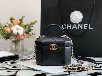 CHANEL SMALL VANITY CASE BLACK SIZE 15 CM