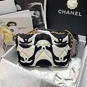 CHANEL 19 LARGE HANDBAG PRINTED FABRIC AS1161 SIZE 30 CM - 2