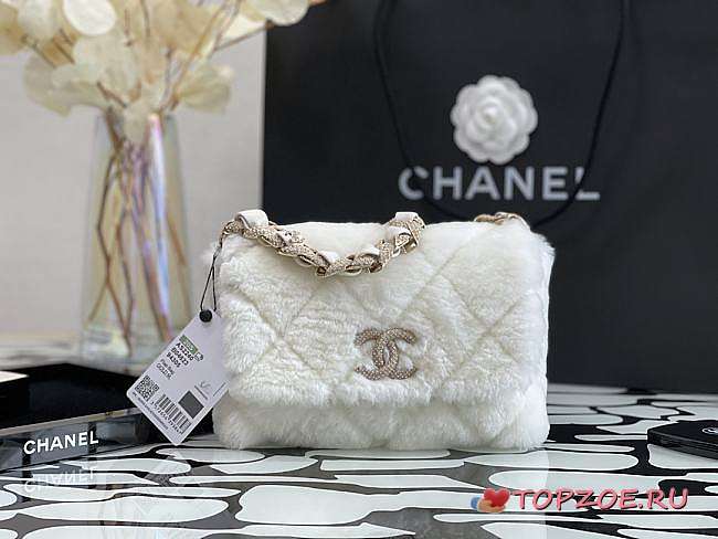 CHANEL 19 SHEARLING LAMBSKIN FLAP BAG AS2240 SIZE 21.5 CM - 1