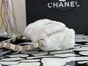 CHANEL 19 SHEARLING LAMBSKIN FLAP BAG AS2240 SIZE 21.5 CM - 5