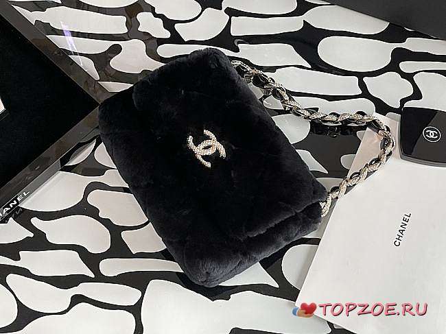 CHANEL 19 SHEARLING LAMBSKIN FLAP BAG BLACK AS2240 SIZE 21.5 CM - 1