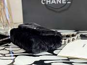 CHANEL 19 SHEARLING LAMBSKIN FLAP BAG BLACK AS2240 SIZE 21.5 CM - 4