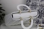 DIOR LARGE LADY BAG LAMBSKIN WHITE M0566 32 CM - 4